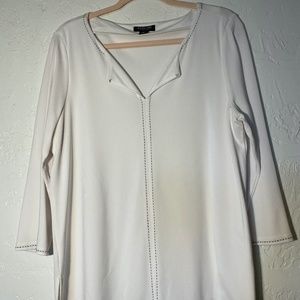 August Max Stretch blouse, size 3 (Plus)